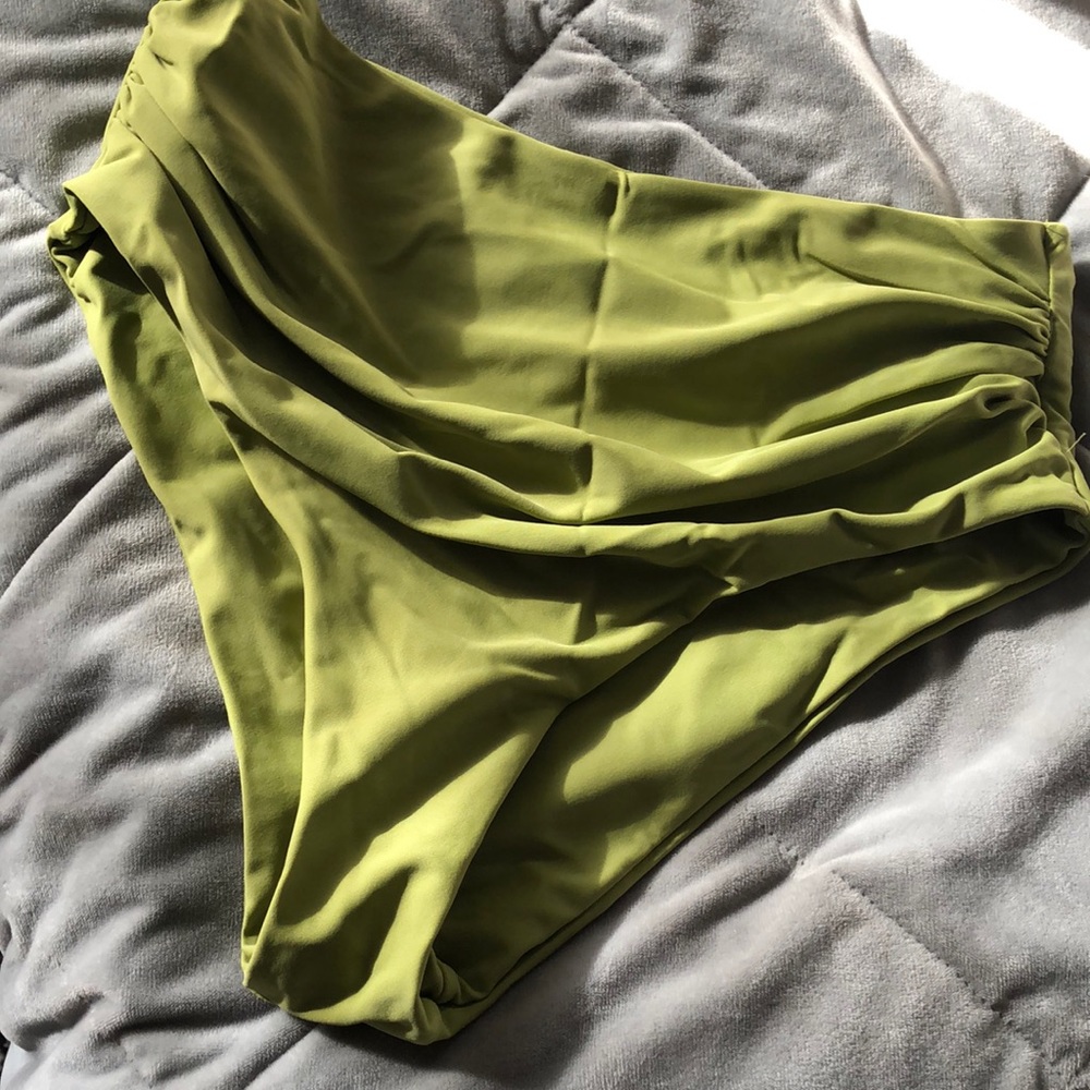 Zaful swim bottoms M
